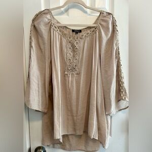 Emily D Swing Blouse w/Crochet Detail